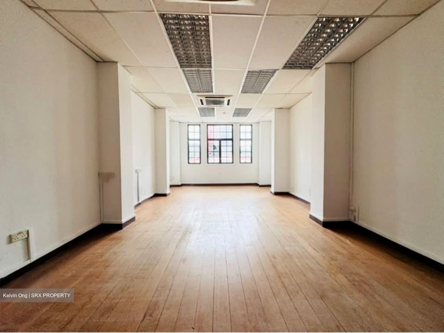 Boat Quay Conservation Area (D1), Shop House #567557151